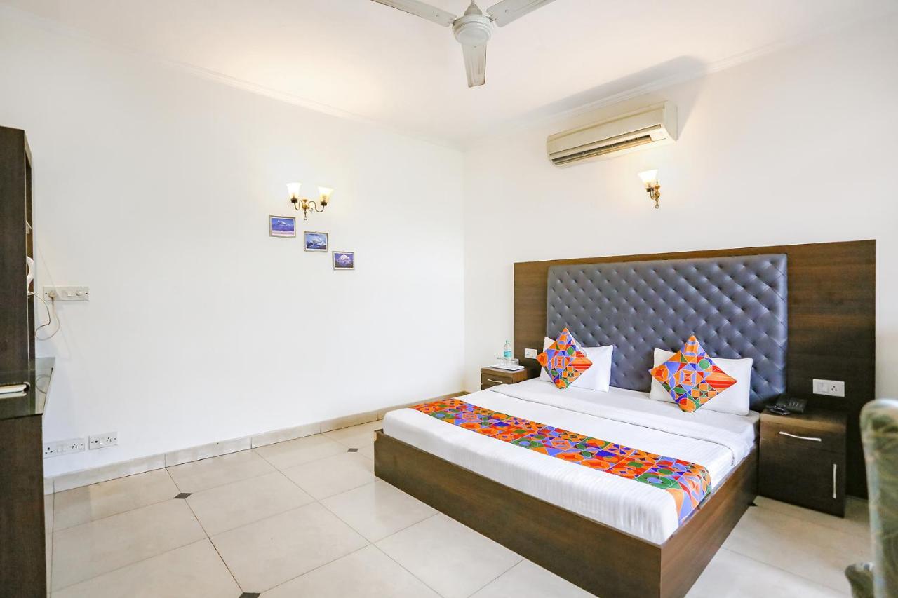 Fabexpress Lloyd House Hotell New Delhi Exteriör bild