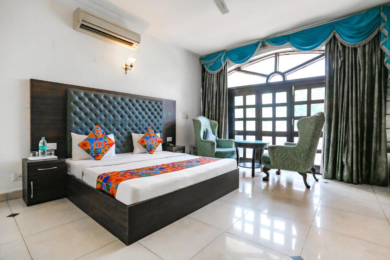 Fabexpress Lloyd House Hotell New Delhi Exteriör bild
