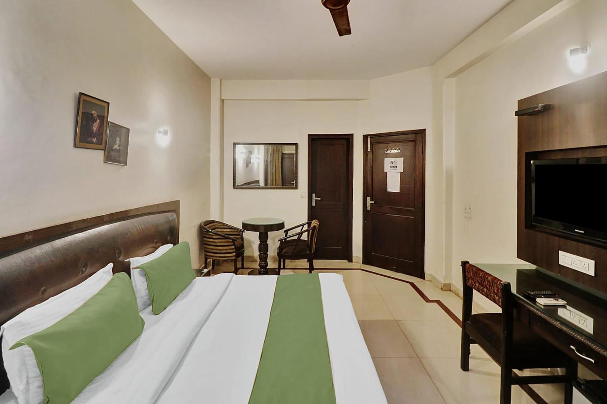 Fabexpress Lloyd House Hotell New Delhi Exteriör bild
